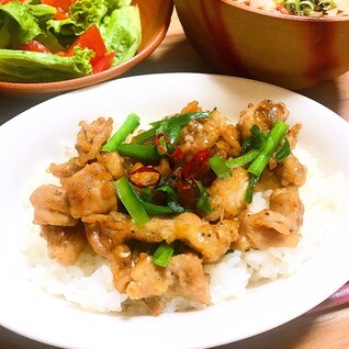 ご飯がすすむ！ピリ辛せせり丼